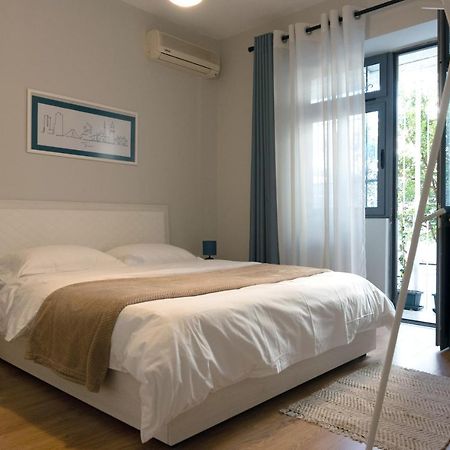 City Center Apartment ティラナ エクステリア 写真